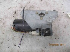 Moteur essuie-glace avant