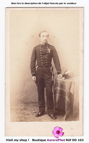 Militaire bicorne - au,