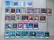 Yu Gi Oh ! Deck Dragon Rose Noire prêt pour être jouer en Français