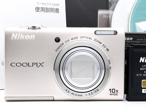 Mint nikon coolpix - [n,