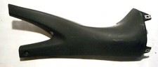 carénage gauche sous selle aprilia RS50  de 1999 a 2005 103063