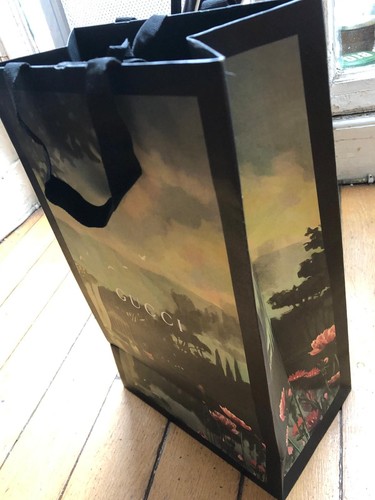 Sac cadeau gucci - sac,