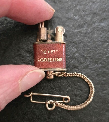 Rare broche ancien - rare, petit