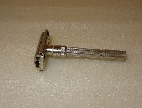 Rasoir mecanique gillette - rasoir,
