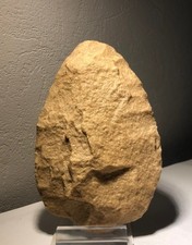 Magnifique biface acheuleen "limande"