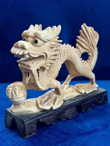Figurine vintage statue - figurine,