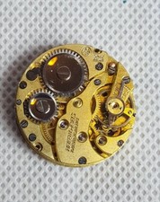 Mouvement mécanique et visage