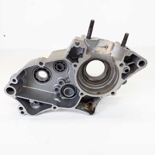 Demi carter moteur gauche - demi-carter,