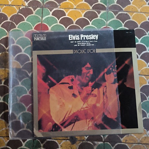 Elvis presley pure gold - elvis, 30