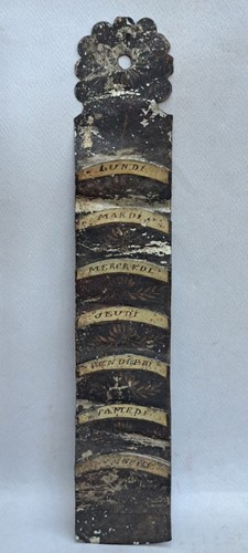 Semainier porte carte tole - en,