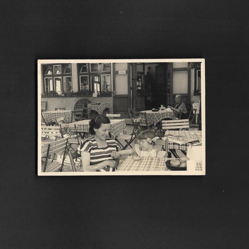 Terrasse restaurant mère - , et