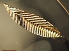 BROCHE ANCIENNE PLAQUE OR