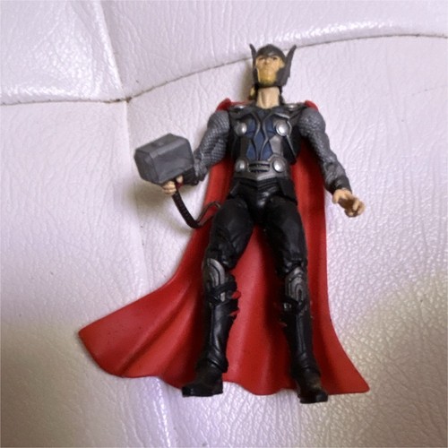 Hasbro figurine thor marvel - figurine,