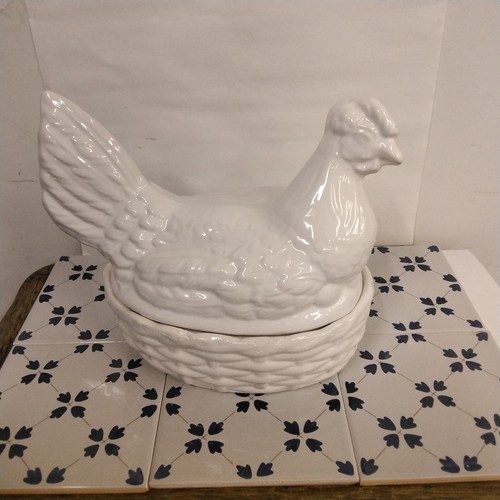 Poule blanche faience - poule,