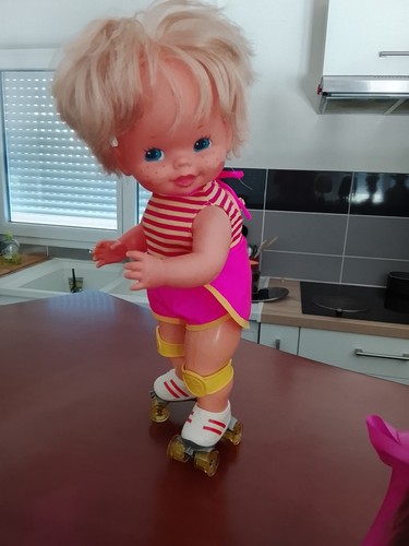 Poupée mattel baby skates - baby,