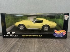 1969 Corvette ZL1 Stingray Yellow 1:18 Hot Wheels DieCast MIB