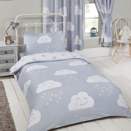 Happy clouds stars - +, de