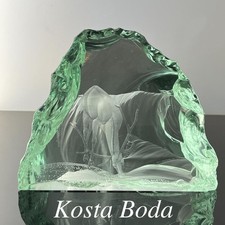 KOSTA BODA Glass Paperweight Designed by Vicke Lindstrand Deer Motif Sweden