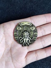 Cthulhu Pentagrama Gris Cthulhu Metal Pin Badge 1.6"