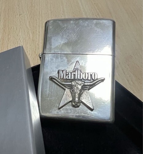 Briquet zippo marlboro 2002 - marlboro, en