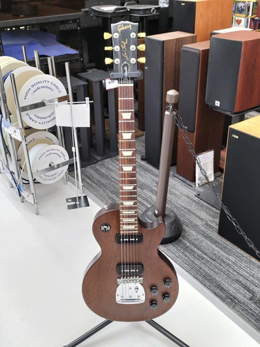 Guitare électrique - (gibson),