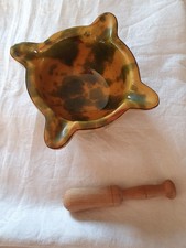 ANCIEN MORTIER ET PILON