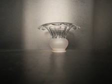 Ancienne tulipes globes lustre applique cristal Baccarat forme trompette bobèche