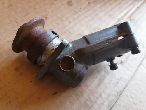Renvoi angle echo - d'angle, (origine)