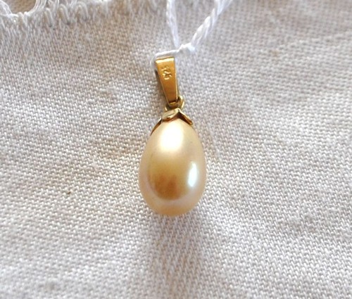 Pendentif perle goutte - , en