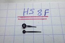 HS 8F : 2 aiguilles noires