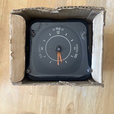 Datsun 510 70-73 OEM Clock