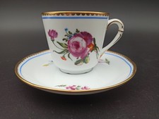 LIMOGES - OLD COFFEE MUG ROYAL MANUFACTURE COUNT OF ARTOIS decor to the queen