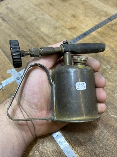 Old tool outil - old, tool,