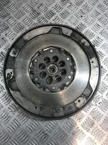 Volant moteur masse - moteur, bi-masse