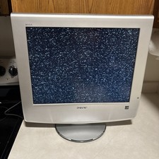 Sony 20" Wega LCD Retro Gaming