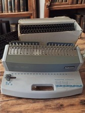 Perforeuse relieuse Fellowes