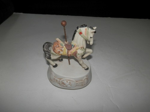 Willetts melodies carousel - melodies,
