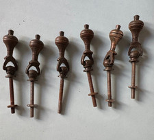 LOT ANCIENS BOUTONS EN LAITON