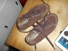  BASKETS SPRING COURT MARRON