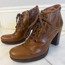 Nero Giardini Italian Leather