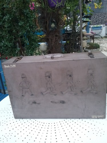 Ancienne valise peinte - ancienne,