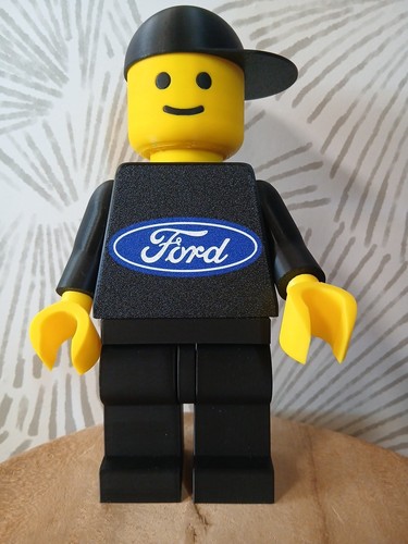 Figurine géante ford - figurine,