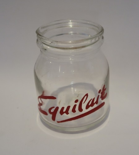Ancien pot yaourt - equilait, old
