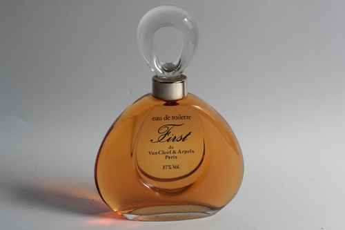 Eau toilette first - eau, de