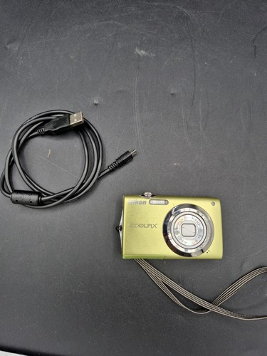 Nikon coolpix s3000 0mp - coolpix, 12.0mp