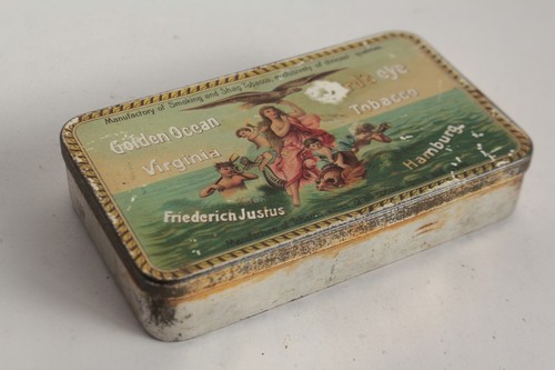 Sheet metal cigarette box - metal,