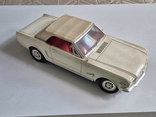 Voiture miniature ford mustang - voiture,