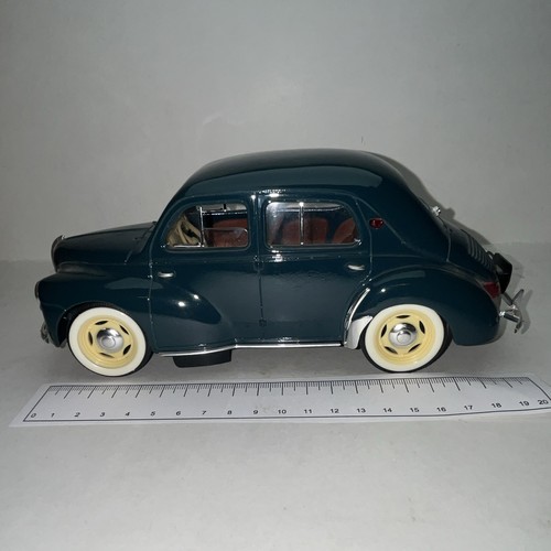 Solido renault 17 bleu - renault, 1:17