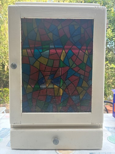 Petite armoire murale - rétro, /