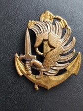 INSIGNE MILITAIRE  BERET